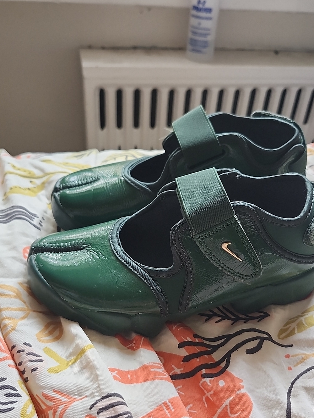 Nike Air Rift Green Leather Size 5 - Picture 3 of 4